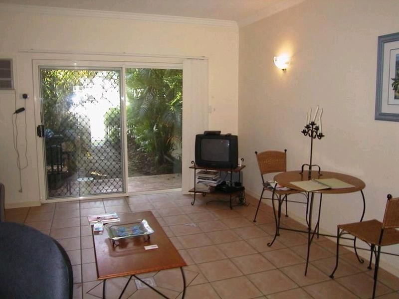 8/35 Rutherford Street, Yorkeys Knob QLD 4878