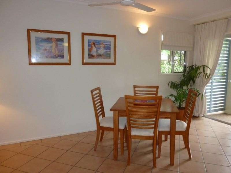 Trinity Beach QLD 4879