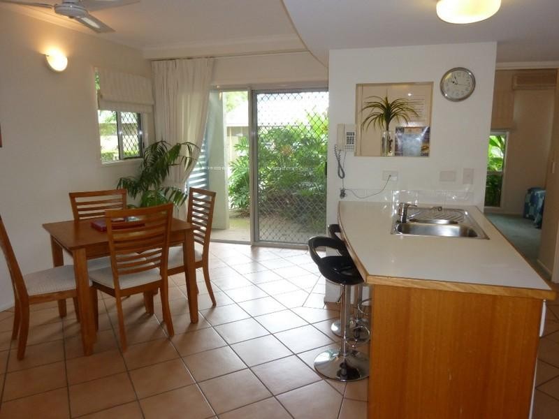 Trinity Beach QLD 4879