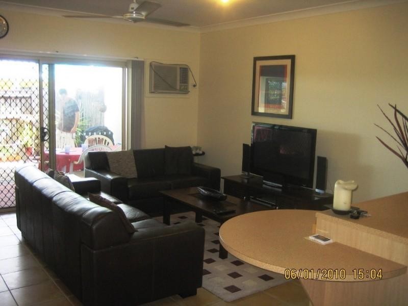 4/5 Oyster Court, Trinity Beach QLD 4879