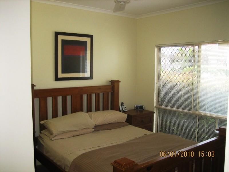 4/5 Oyster Court, Trinity Beach QLD 4879