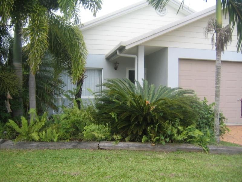 7 Waterlilly Street, Kewarra Beach QLD 4879