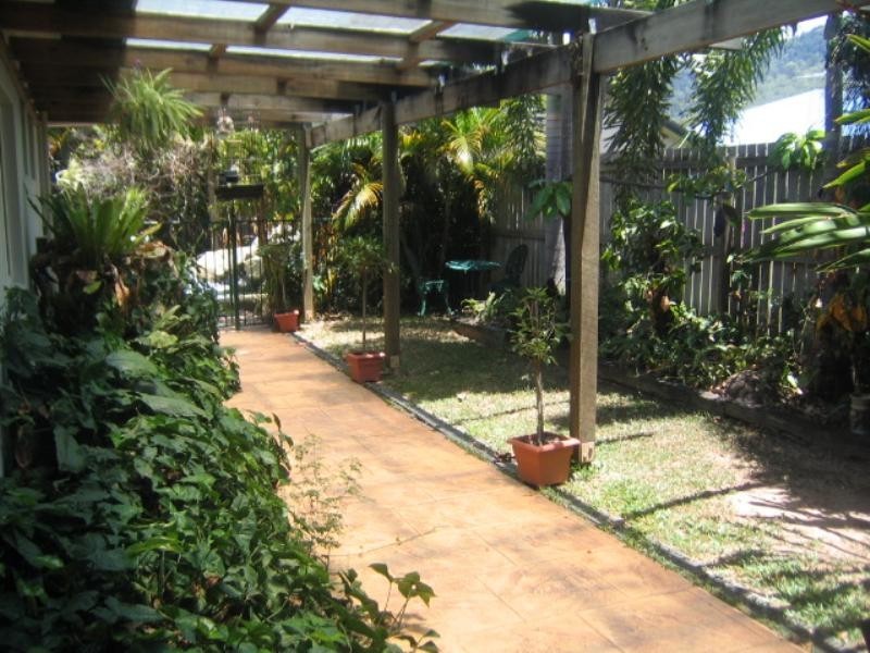 7 Waterlilly Street, Kewarra Beach QLD 4879