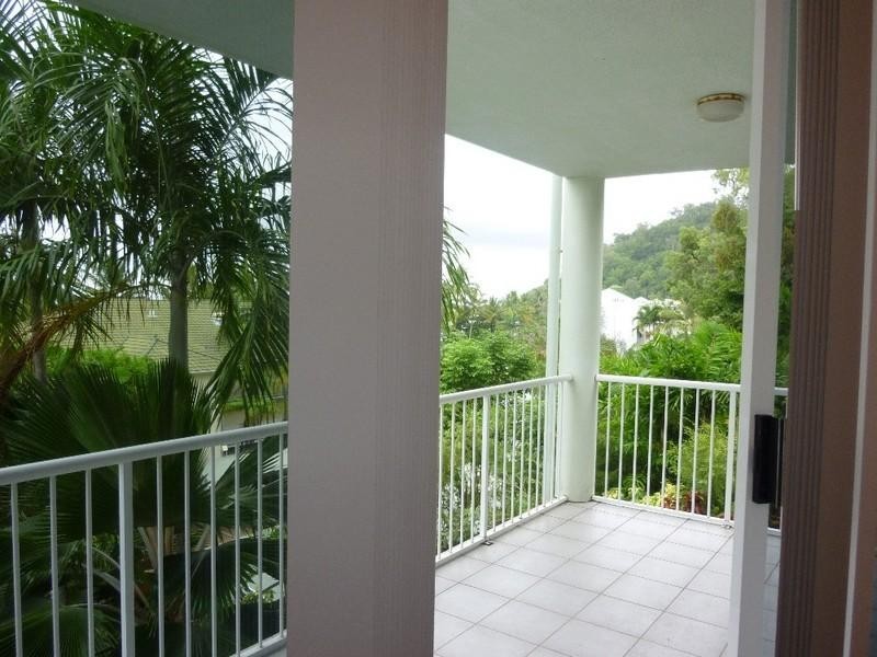4/42 Moore Street, Trinity Beach QLD 4879