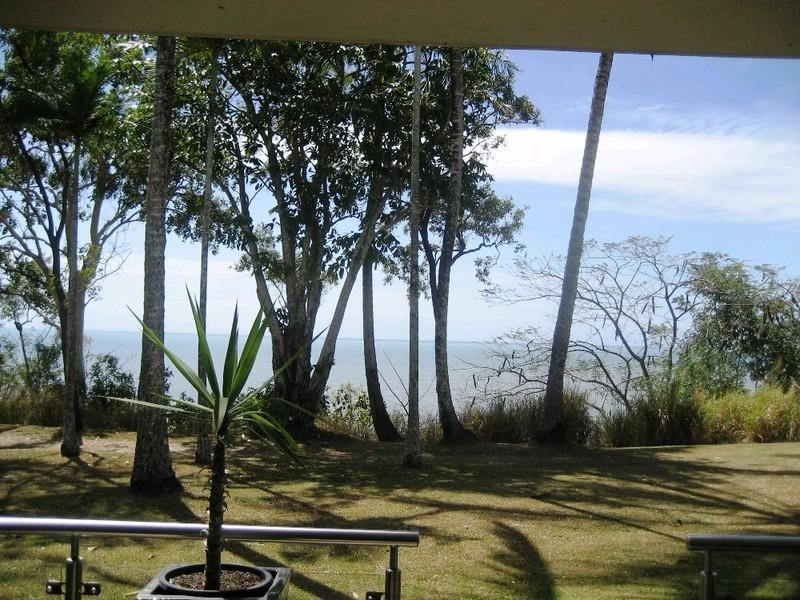 3/96 Moore Street, Trinity Beach QLD 4879