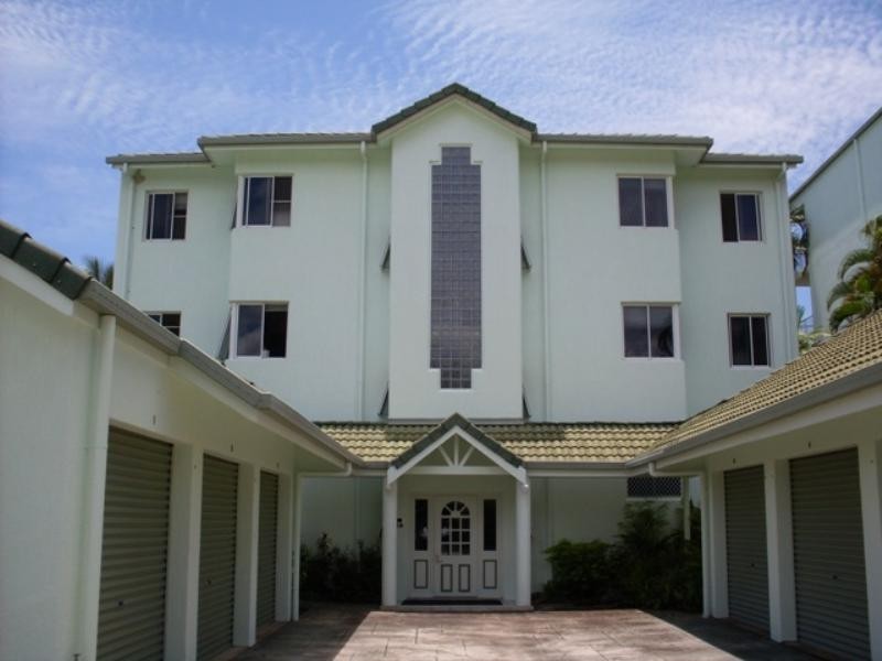 Trinity Beach QLD 4879