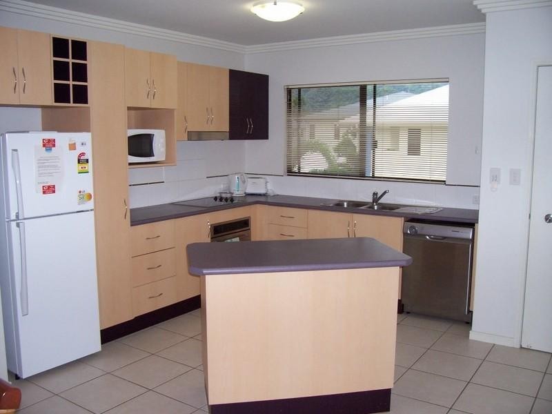 Trinity Beach QLD 4879