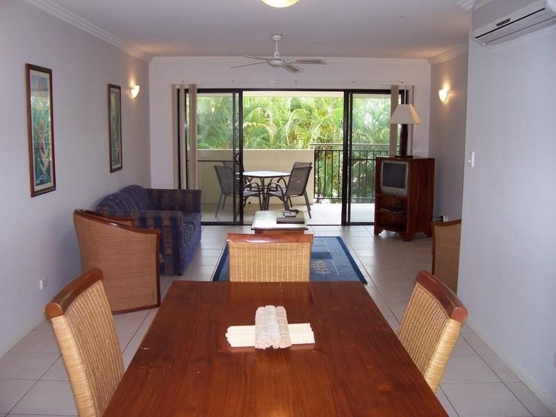 Trinity Beach QLD 4879