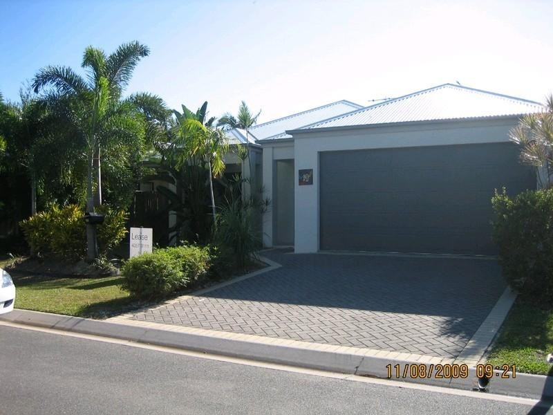 19 Cooya Street, Kewarra Beach QLD 4879