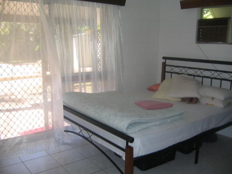 2 Kavieng Street, Trinity Beach QLD 4879