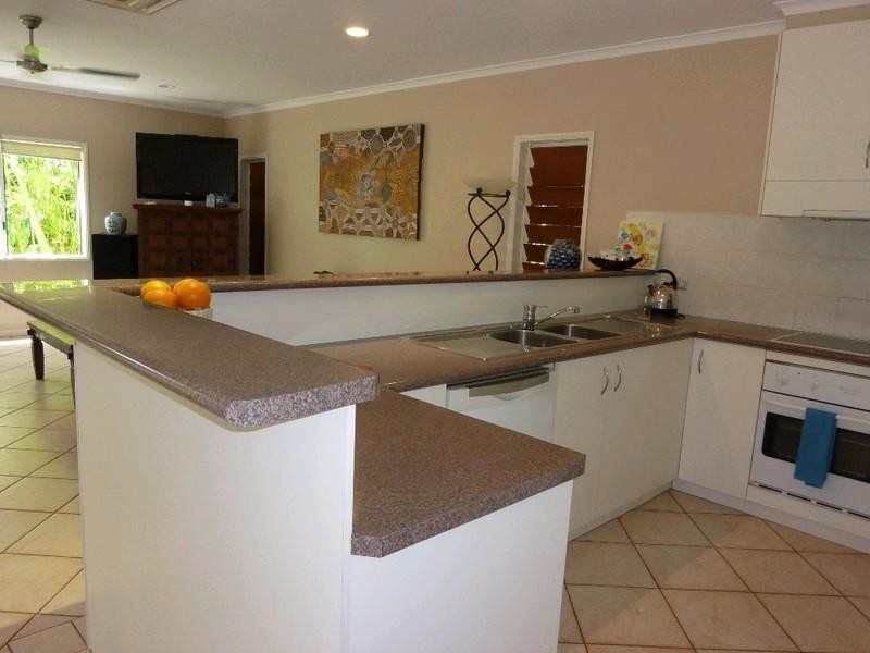 Kewarra Beach QLD 4879