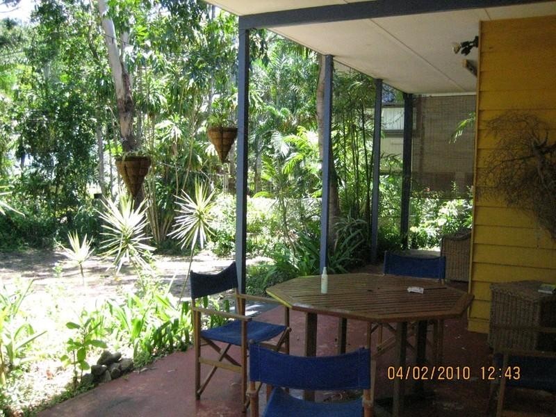 26 Poinsettia Street, Holloways Beach QLD 4878