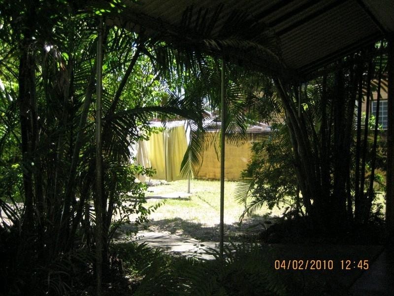 26 Poinsettia Street, Holloways Beach QLD 4878