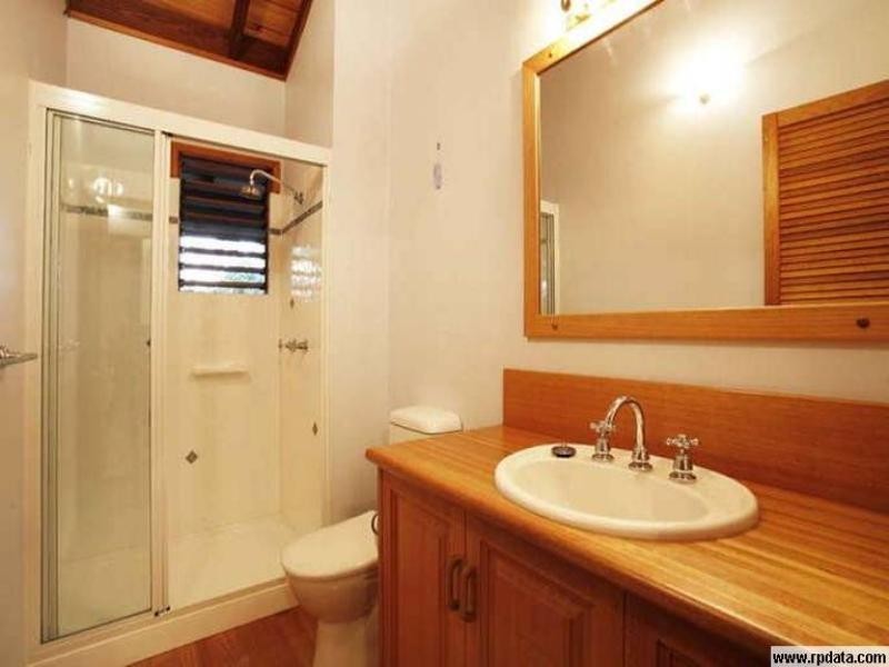 1-7 Tari Place, Trinity Beach QLD 4879