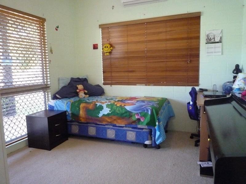 Kewarra Beach QLD 4879