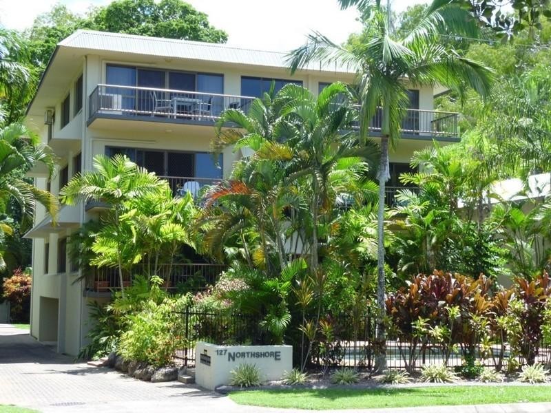 Clifton Beach QLD 4879