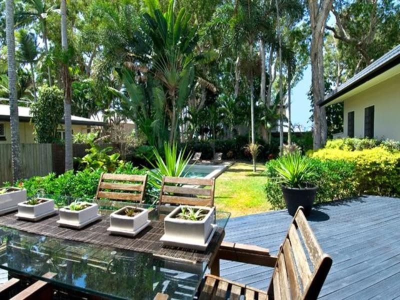 Clifton Beach QLD 4879