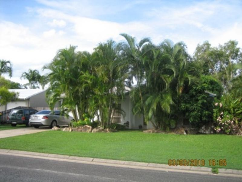 12 Cyprea Close, Trinity Beach QLD 4879