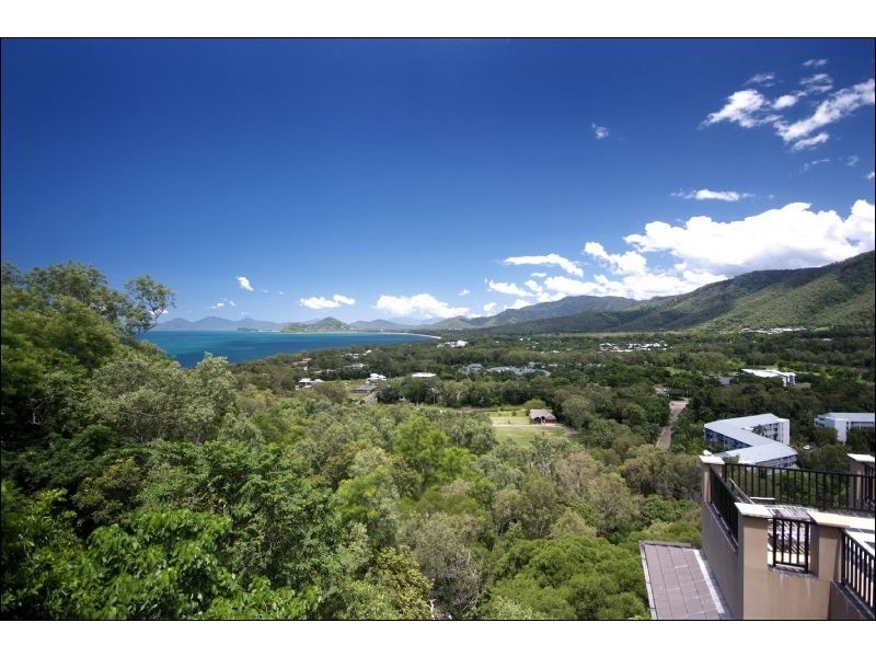 5/13 Colonel Cummings Drive, Palm Cove QLD 4879