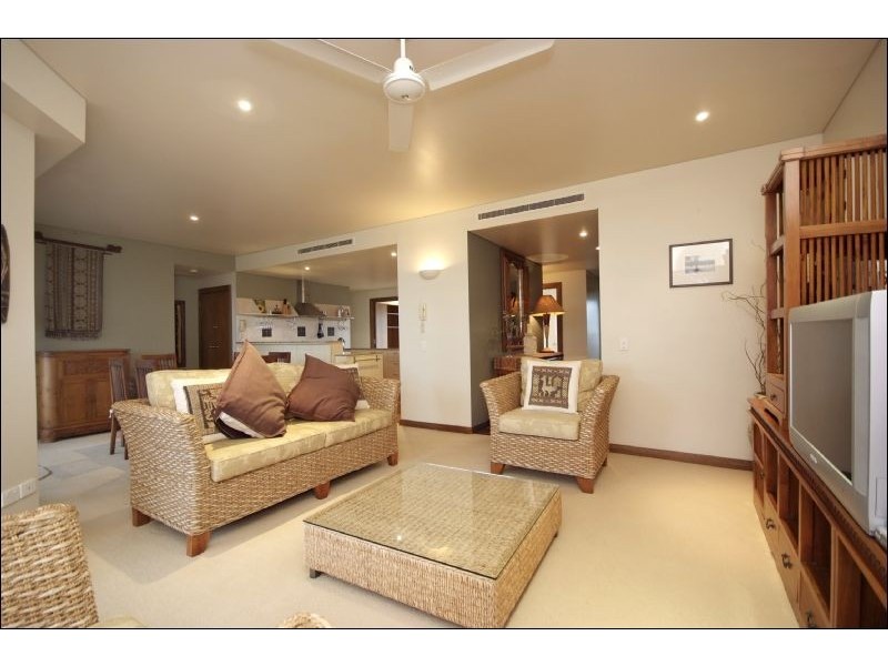 5/13 Colonel Cummings Drive, Palm Cove QLD 4879