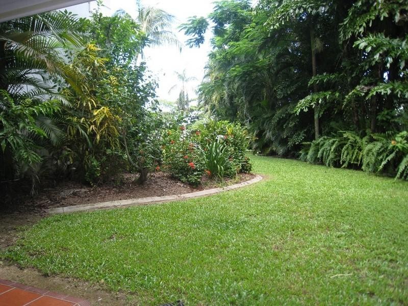 Trinity Beach QLD 4879