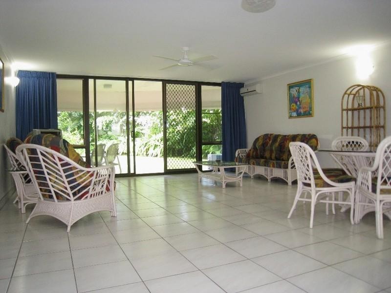 Trinity Beach QLD 4879