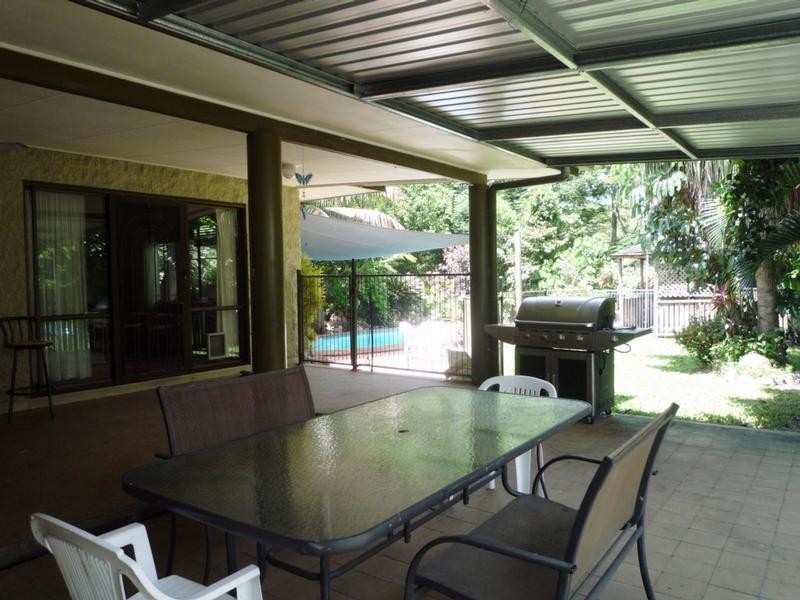 27 Cheviot Street, Smithfield QLD 4878