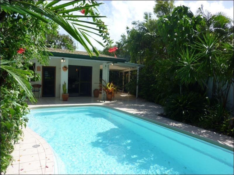 Trinity Beach QLD 4879