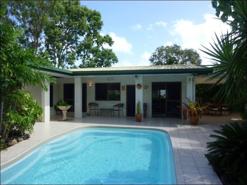 Trinity Beach QLD 4879