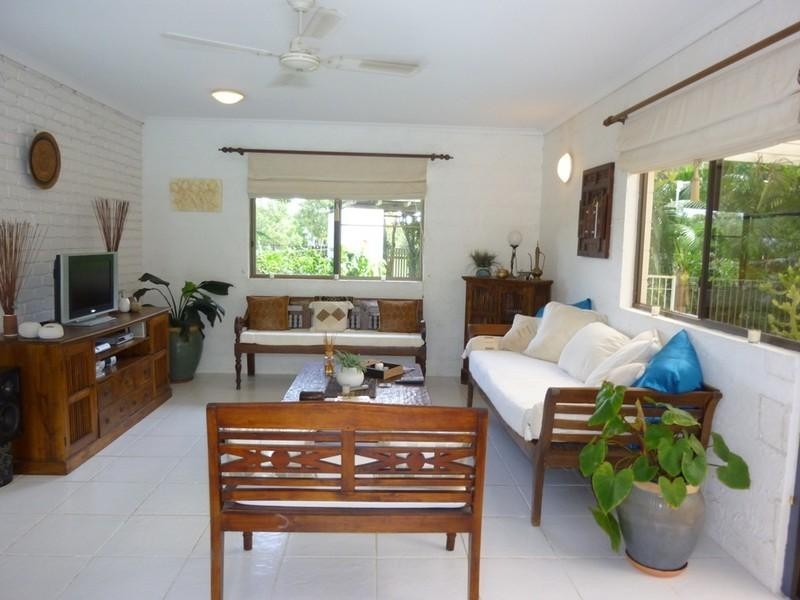 Trinity Beach QLD 4879