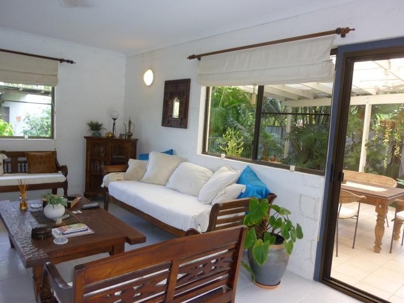 Trinity Beach QLD 4879