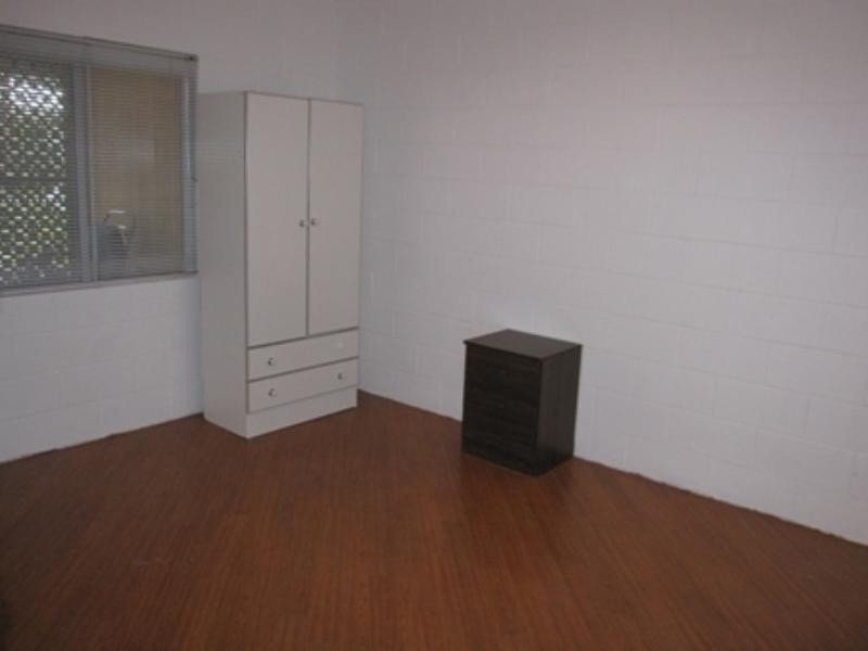 Yorkeys Knob QLD 4878