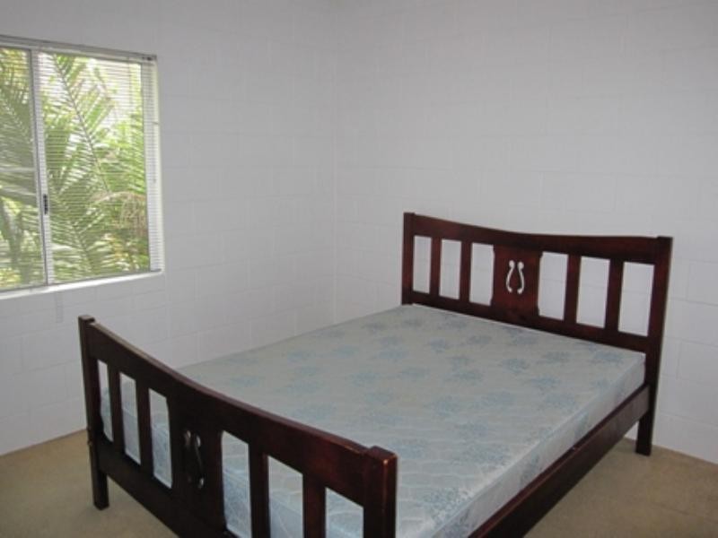 Yorkeys Knob QLD 4878