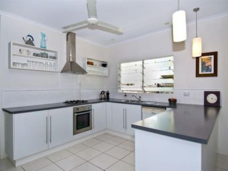 Clifton Beach QLD 4879