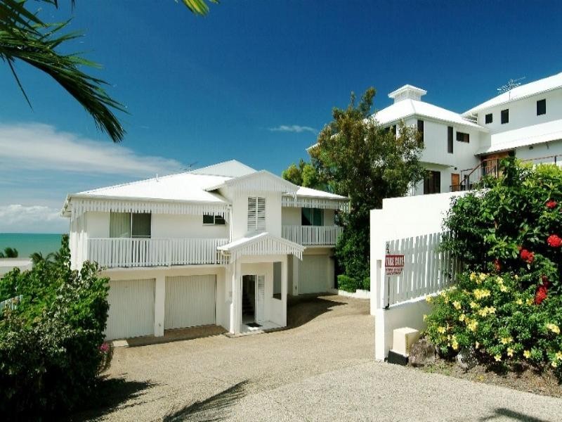 6/24 Moore Street, Trinity Beach QLD 4879