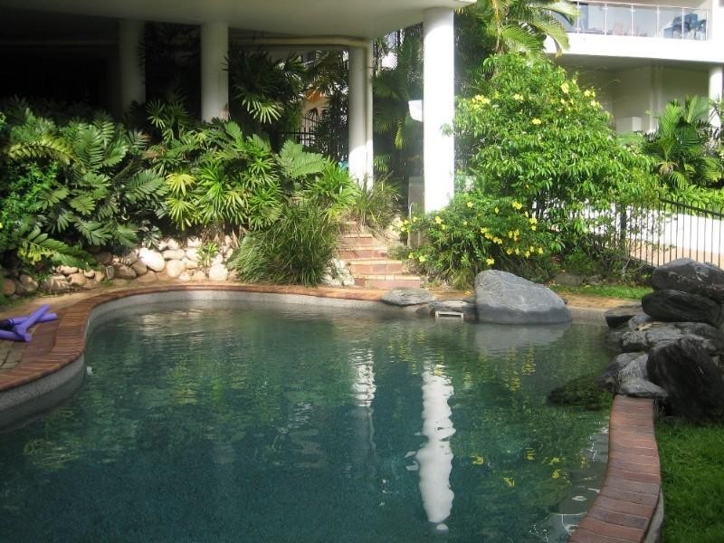 6/24 Moore Street, Trinity Beach QLD 4879