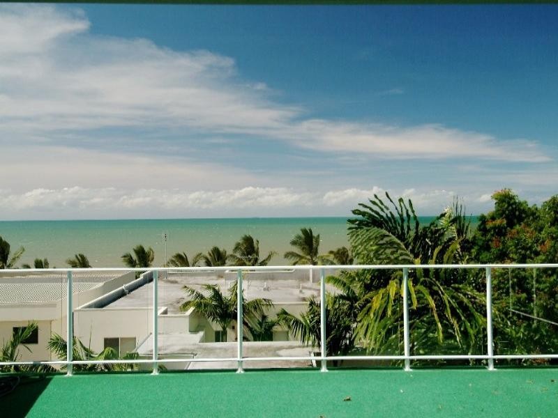 6/24 Moore Street, Trinity Beach QLD 4879