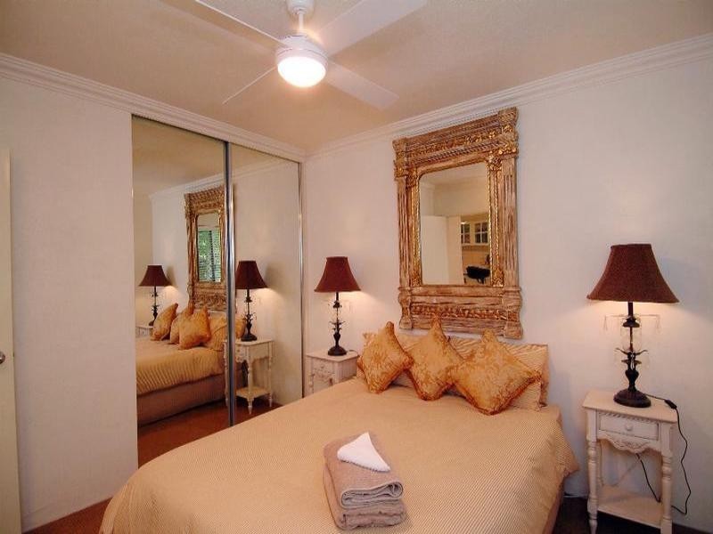 2/67 Moore Street, Trinity Beach QLD 4879