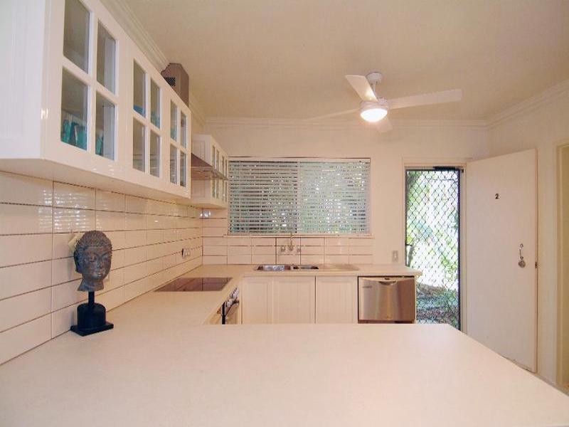 2/67 Moore Street, Trinity Beach QLD 4879