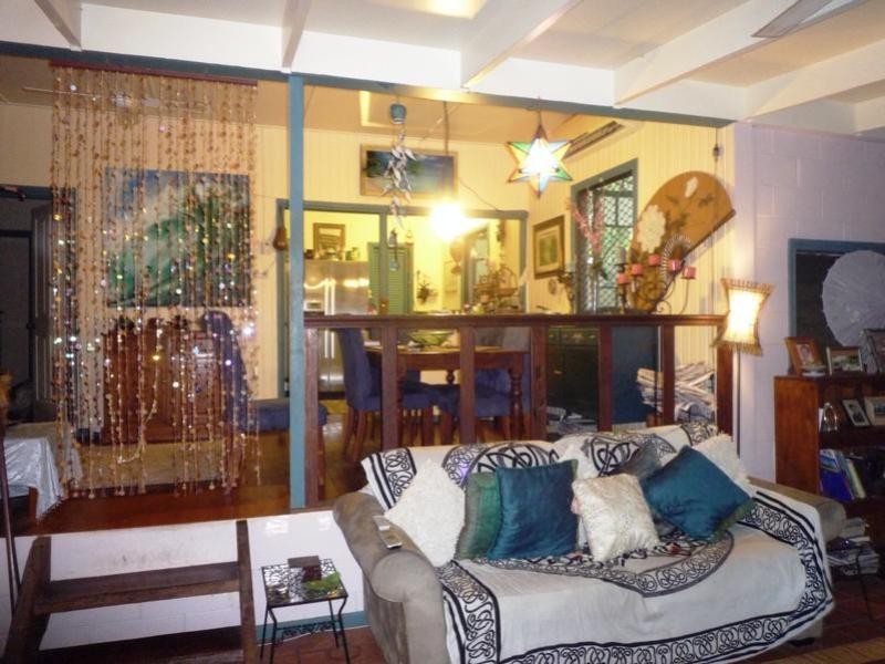 Holloways Beach QLD 4878