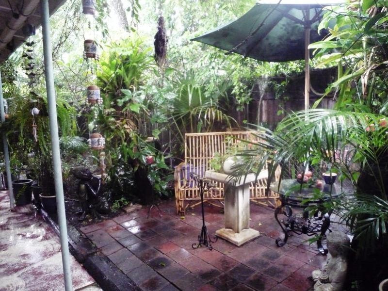 Holloways Beach QLD 4878