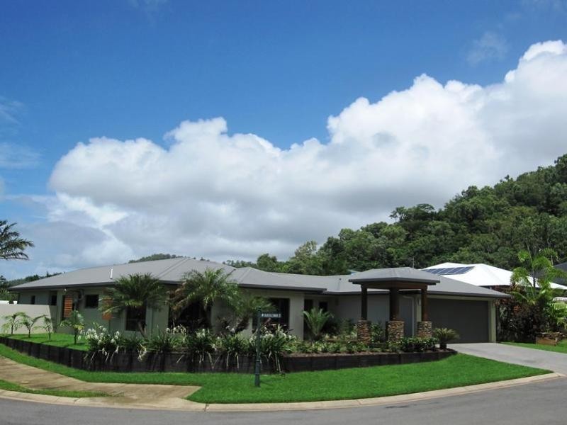 46 Savannah Street, Palm Cove QLD 4879