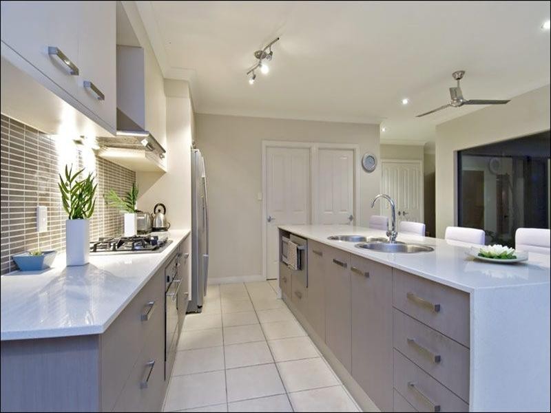 46 Savannah Street, Palm Cove QLD 4879