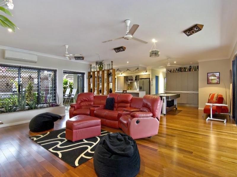 Kewarra Beach QLD 4879