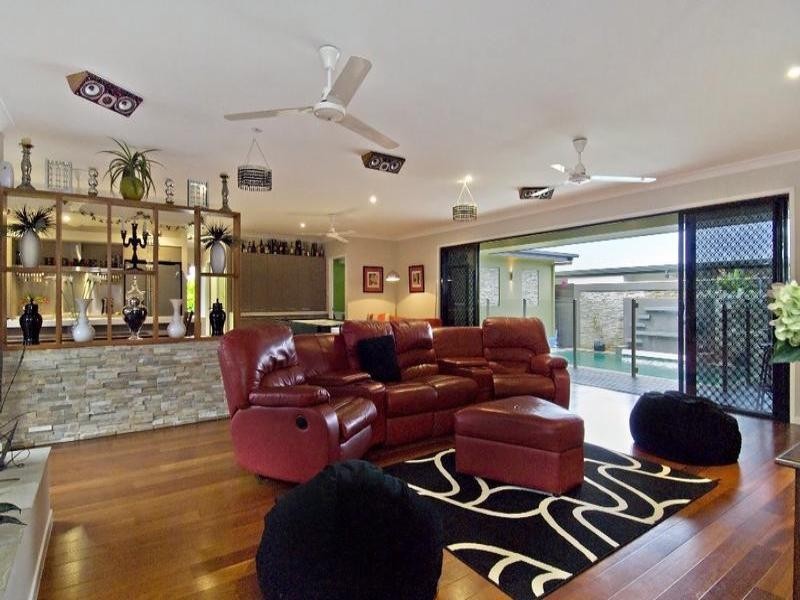 Kewarra Beach QLD 4879