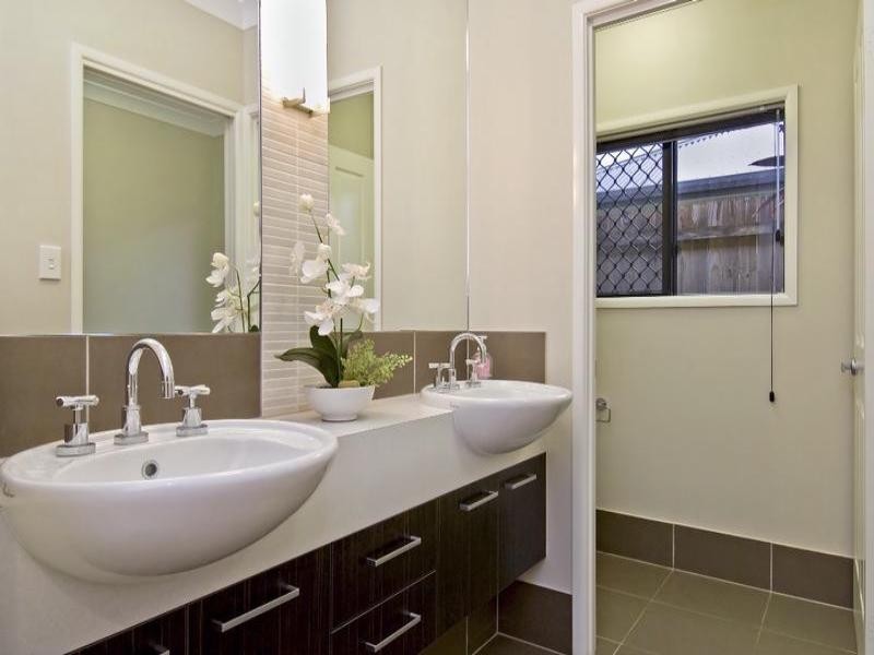 Kewarra Beach QLD 4879