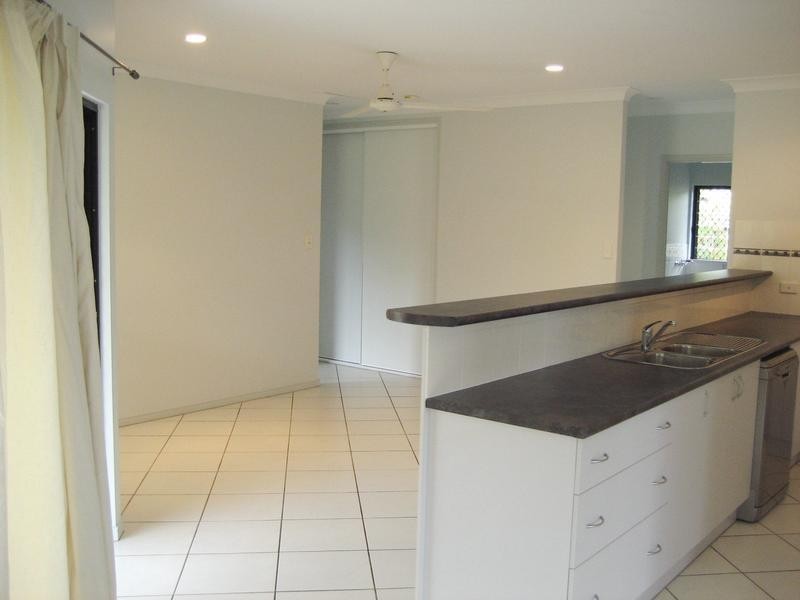 Kewarra Beach QLD 4879