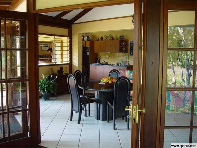 Holloways Beach QLD 4878