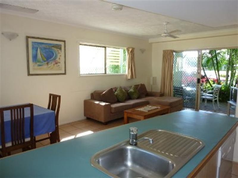 Trinity Beach QLD 4879