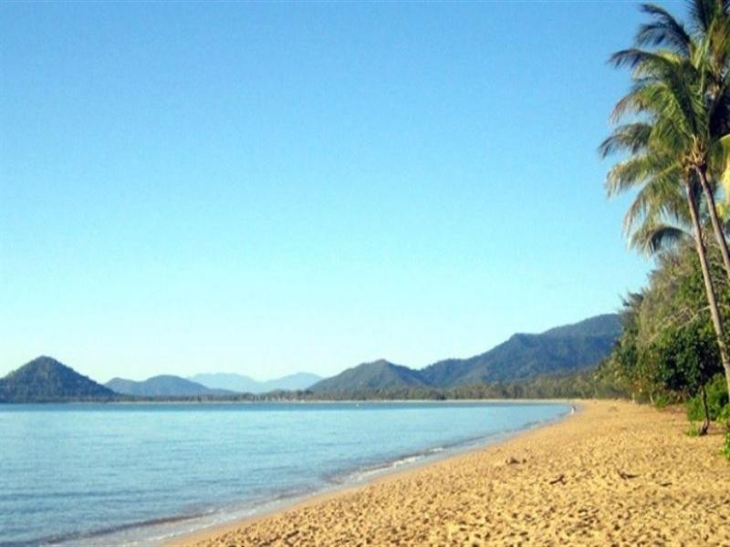 Palm Cove QLD 4879